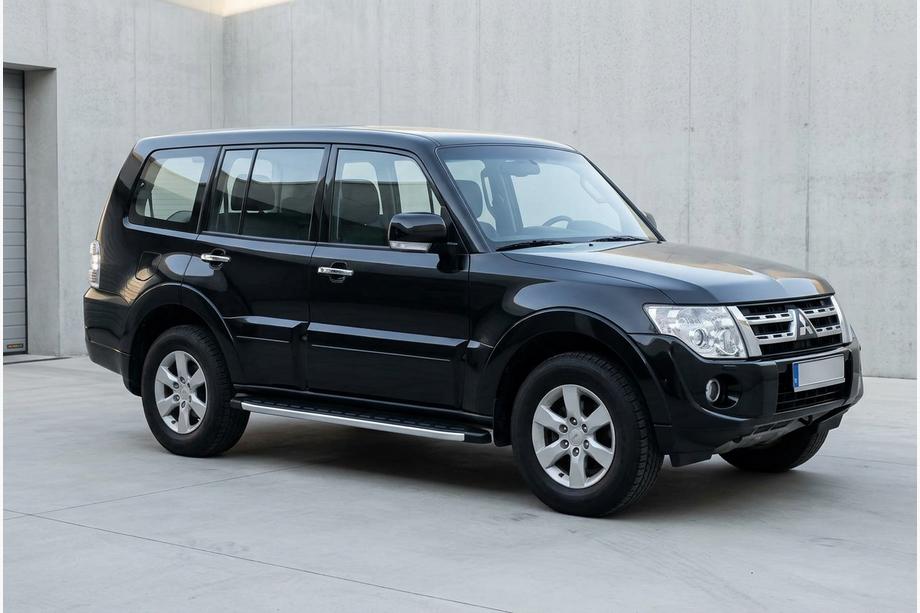 Mitsubishi Pajero Wagon IV 2006-2021 Progi Boczné Fullmond (2 szt, aluminium) Image