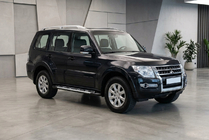 Mitsubishi Pajero Wagon IV 2006-2021 Progi Boczné Sunrise (2 szt., Aluminium) zdjęcia 1