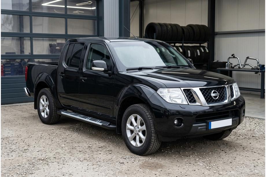 Nissan Navara 2006-2015 Progi Boczné Sunrise (2 szt., Aluminium) Image
