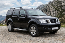 Nissan Pathfinder R51 2005-2014 Progi Boczne Line (2 szt., Aluminium) zdjęcia 1
