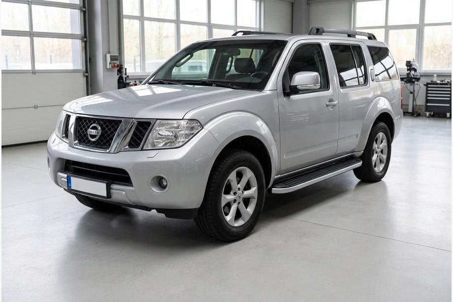 Nissan Pathfinder R51 2005-2014 Progi Boczne Tayga Grey (2 szt., Aluminium) Image
