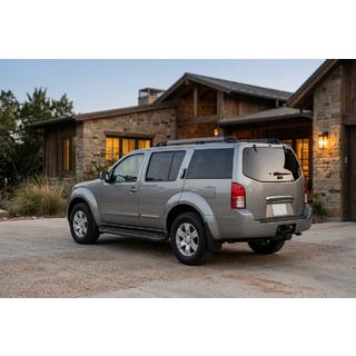 Progi Boczne RedLine Black (2 szt., Aluminium) Nissan Pathfinder R51 2005-2014 zdjęcia 1