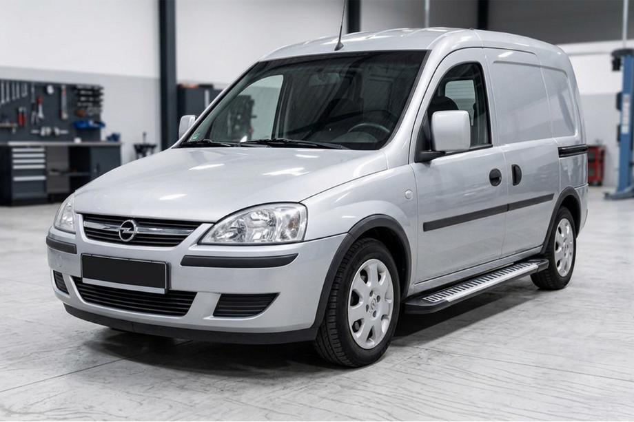 Opel Combo 2002–2012 Progi Boczne Line (2 szt., Aluminium) Image