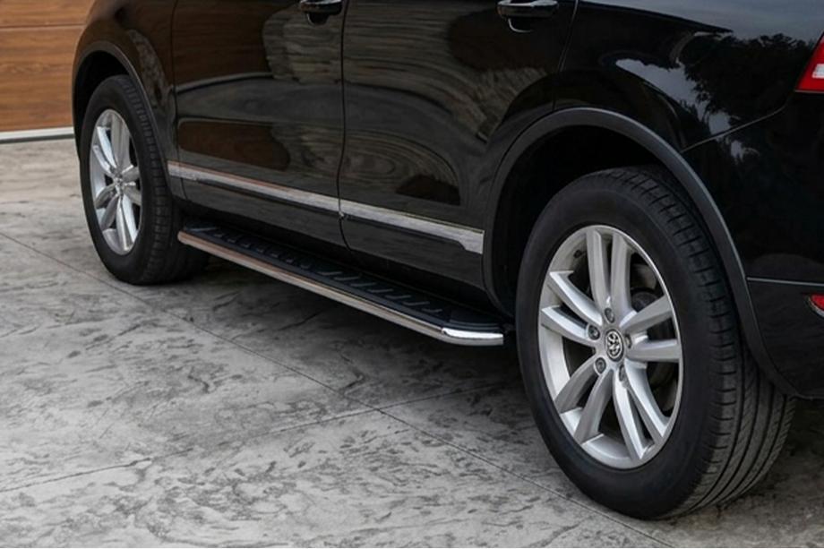 Porsche Cayenne 2003–2010 Progi Boczne Maydos V1 (2 szt., Aluminium i Stal Nierdzewna) Image