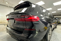 BMW X7 G07 2019- Zestaw body kitu Paradigm Black Knight V2 (do M-Sport 2018-2022) zdjęcia 3