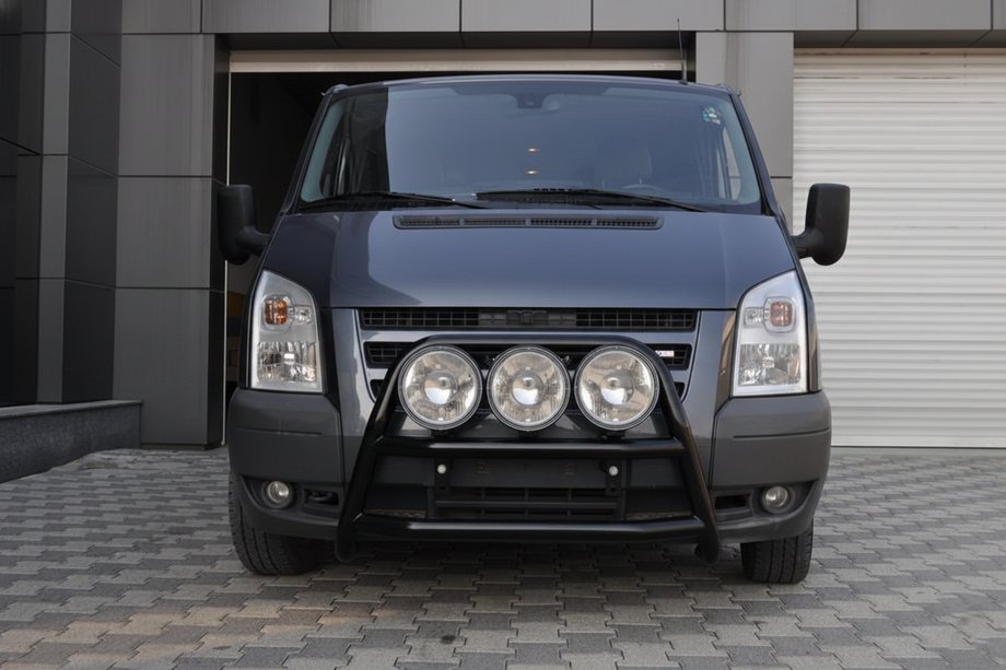 Ford Transit 2000–2014 Pałąk Przedni WT018 Czarny (2006-2014, Stal Nierdzewna) Image