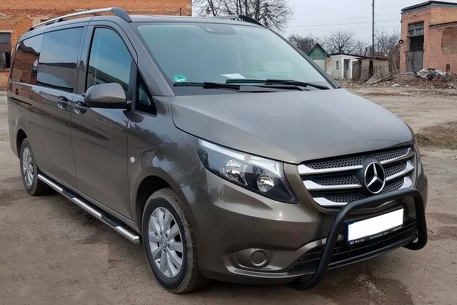 Mercedes Vito/V-class W447 2014- Pałąk Przedni WT006 Czarny (Stal Nierdzewna) Image