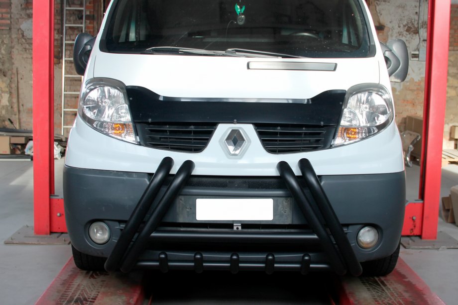 Renault Trafic 2001–2015 Orurowanie Przednie F1-01 Czarny (Stal Nierdzewna) Image
