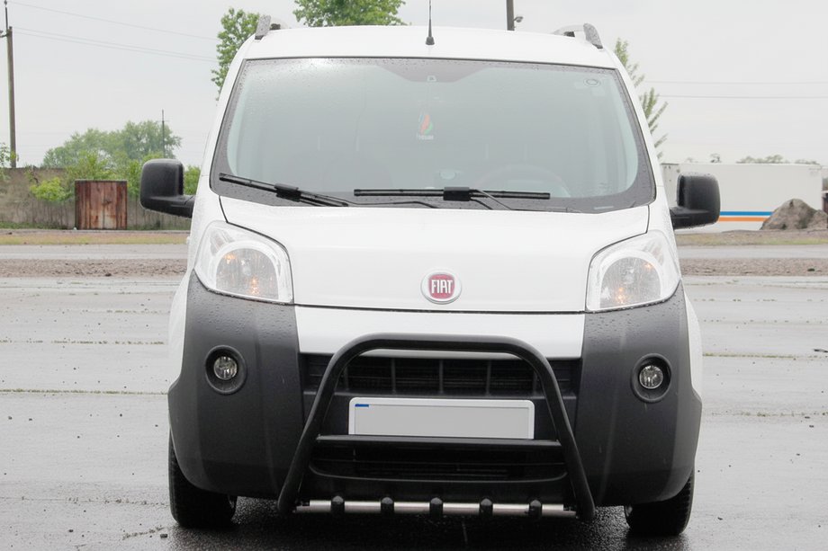 Fiat Fiorino/Qubo 2008-2024 Pałąk Przedni WT006 Czarny (Stal Nierdzewna) Image