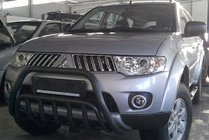 Mitsubishi Pajero Sport 2008-2015 Osłona Przednia WT002 Czarna (Stal Nierdzewna) zdjęcia 3