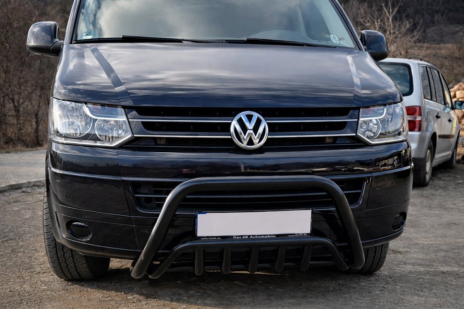 Volkswagen T5 2010-2015 Pałąk Przedni WT002 Czarny (Stal Nierdzewna) Image