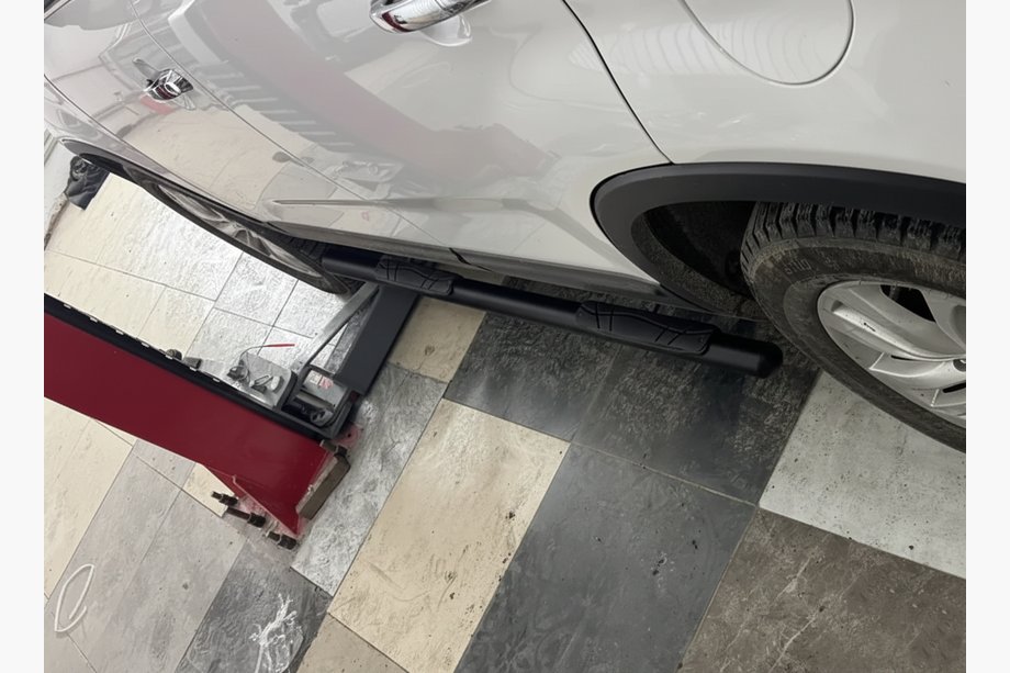 Kia Sorento II XM 2009-2014 Rury Boczne Black (2 szt., Stal Nierdzewna) Zdjęcia 2