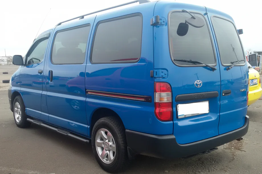 Toyota HiAce Rury Boczne Black (2 szt., stal nierdzewna) Image