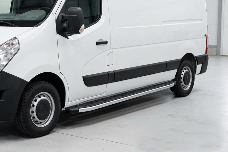 Renault Master 2011-2023 Progi Boczné Fullmond (2 szt., Aluminium) Image