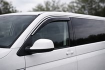 Volkswagen T6 2015-2024 Deflektory szyb z chromowaną listwą (2 szt, Niken) zdjęcia 4