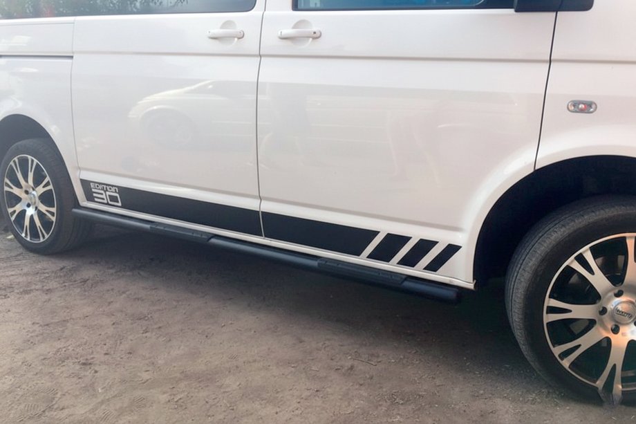 Volkswagen T5 Transporter 2003-2010 Rury Boczne Black (2 szt., stal nierdzewna) Zdjęcia 12