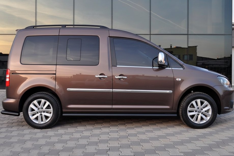 Volkswagen Caddy 2010-2015 Rury Boczne BB001 Czarny (2 szt., Stal Nierdzewna) Zdjęcia 9