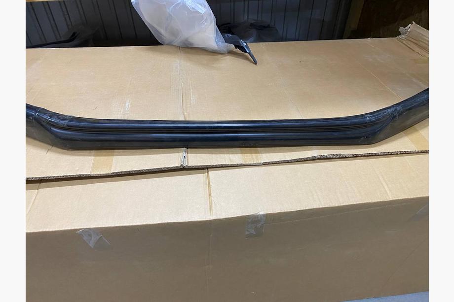 Volkswagen Jetta 2011-2018 Wyprzedaż Przedni Lip DPT V-1 (2014-2018, Czarny Połysk) Zdjęcia 2