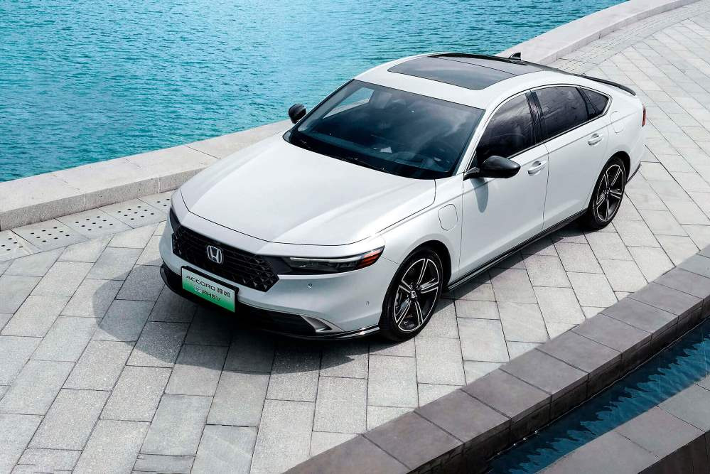 Test Honda Accord Hybrid: wydajny sedan klasy średniej