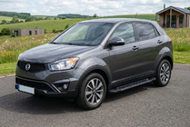 SsangYong Korando 2010-2019 Progi Boczne RedLine Black (2 szt., Aluminium) zdjęcia 1