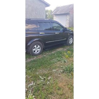 Progi Boczné Allmond Black (2 szt., Aluminium) SsangYong Kyron 2005-2014 zdjęcia 4