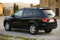 SsangYong Kyron 2005-2014 Progi Boczné Bosphorus Black (2 szt., Aluminium) zdjęcia 1