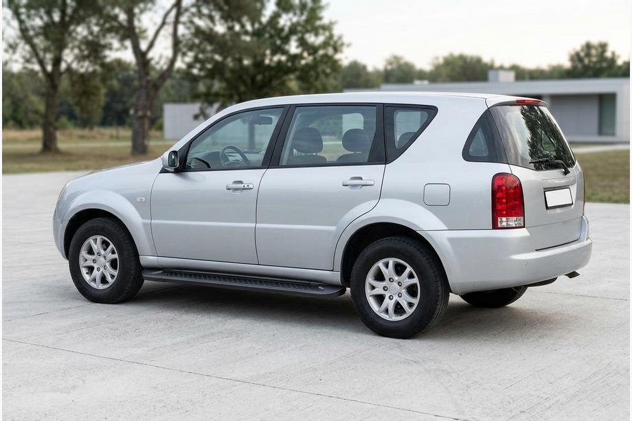 SsangYong Rexton I 2001-2017 Progi Boczné Allmond Black (2 szt., Aluminium) 2012-2017 Image