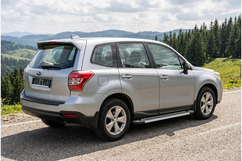 Subaru Forester 2013-2018 Progi Boczné RedLine V1 (2 szt., Aluminium) Image