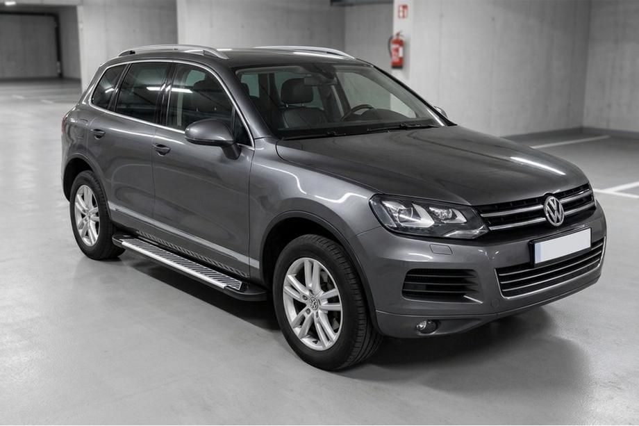 Volkswagen Touareg 2010-2018 Progi Boczne Line (2 szt., Aluminium) Image