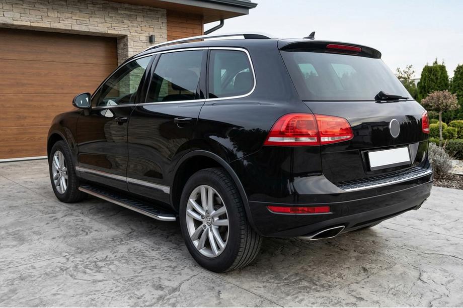 Volkswagen Touareg 2010-2018 Progi Boczne Maydos V1 (2 szt., Aluminium i Stal Nierdzewna) Image