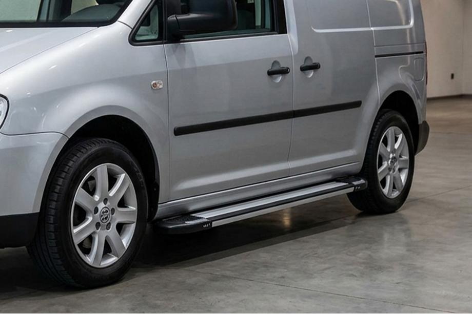 Volkswagen Caddy 2010-2015 Progi Boczné Rainbow (2 szt., Aluminium) Baza Standardowa Image