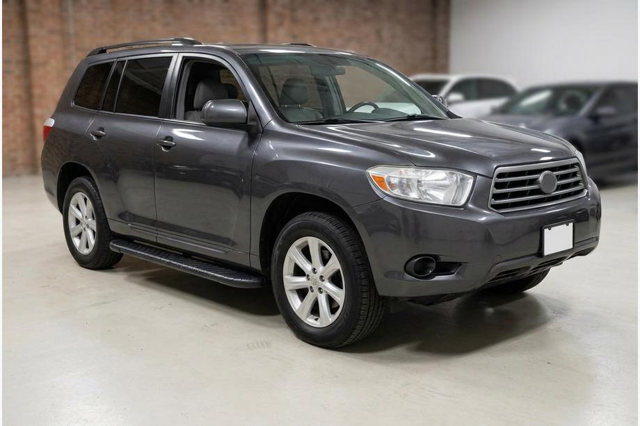 Toyota Highlander 2008-2013 Progi Boczné Bosphorus Black (2 szt., Aluminium) Image