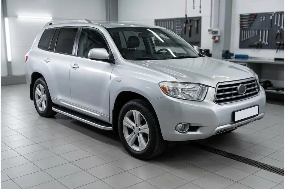 Toyota Highlander 2008-2013 Progi Boczne Tayga Grey (2 szt., Aluminium) Image