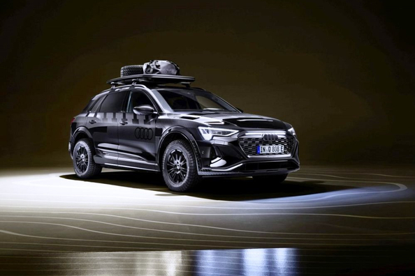 Test Audi Q8 e-tron edition Dakar