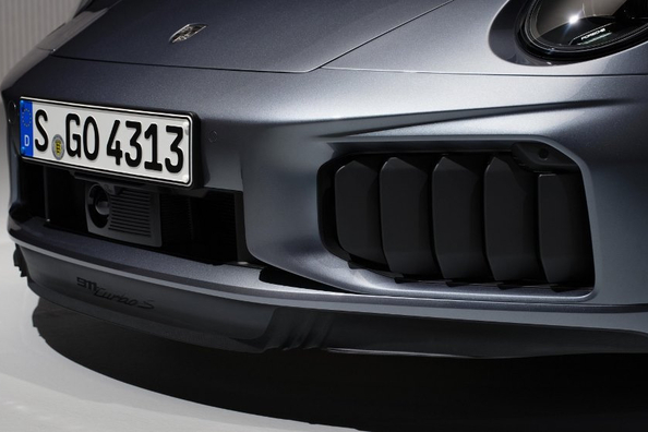 Test Porsche 911 Turbo S T-Hybrid: Najmocniejsze seryjne 911 Zdjęcie 5