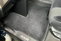 MAN TGX 2020- Dywaniki welurowe Deluxe (Czarny) zdjęcia 1