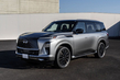Infiniti QX80 drugiej generacji: Dane techniczne, wyposażenie, zdjęcia zdjęcia 2