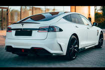 Tesla Model S 2012– Zestaw pakietu nadwozia LRT-Design Carbon zdjęcia 10