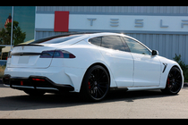 Tesla Model S 2012– Zestaw pakietu nadwozia LRT-Design Carbon zdjęcia 9