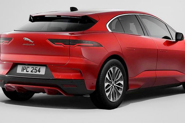 Jaguar I-Pace – test: stylowy elektryczny crossover o osiągach sportowego auta Zdjęcie 4