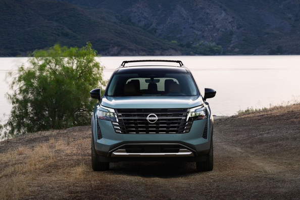 Nissan Pathfinder 2026 – recenzja: odświeżony rodzinny SUV Zdjęcie 1