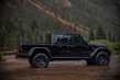 Jeep Gladiator Willys 2024 – test: legendarny pickup terenowy w odświeżonym stylu zdjęcia 3