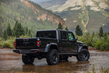 Jeep Gladiator Willys 2024 – test: legendarny pickup terenowy w odświeżonym stylu zdjęcia 4