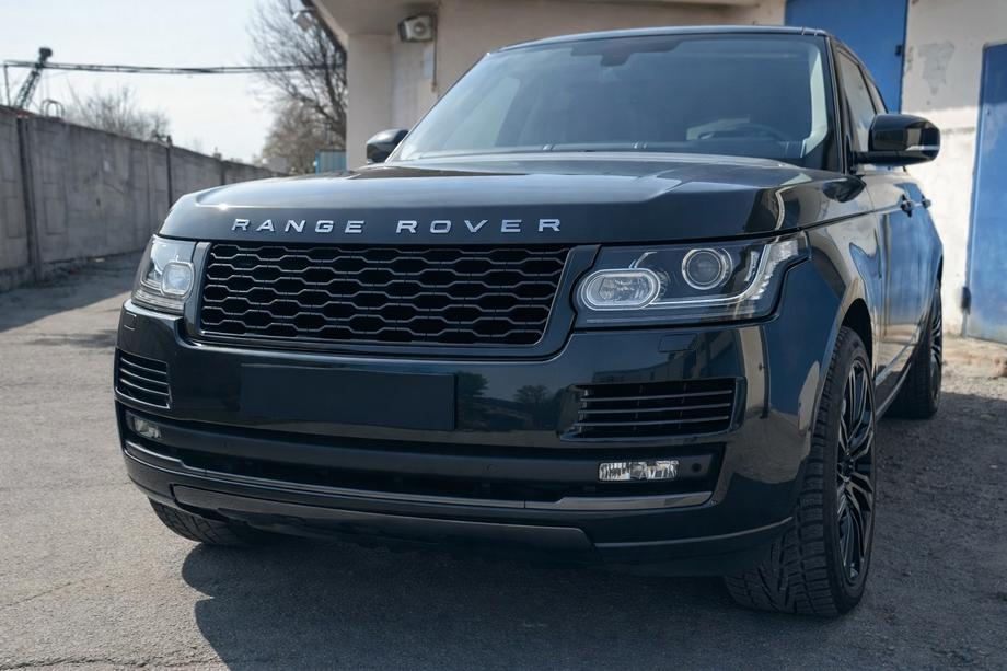 Range Rover IV L405 2013-2021 Grill przedni 2013-2018 (design SVO Black 2019) Image
