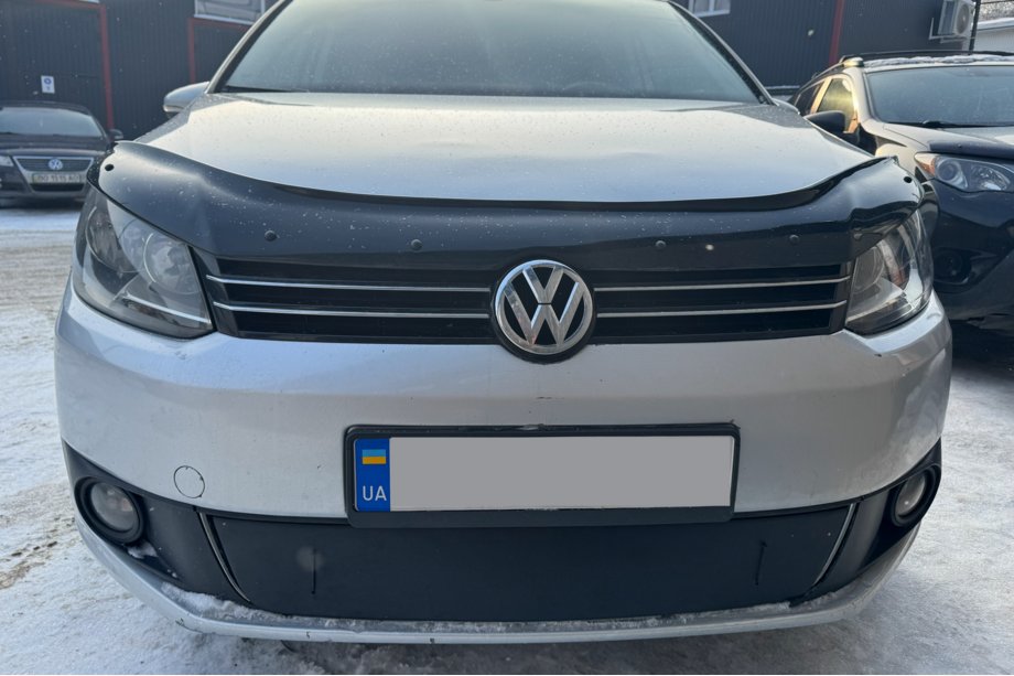 Volkswagen Touran 2010-2015 Zimowa osłona na kratkę (dolna) Matowy Zdjęcia 6