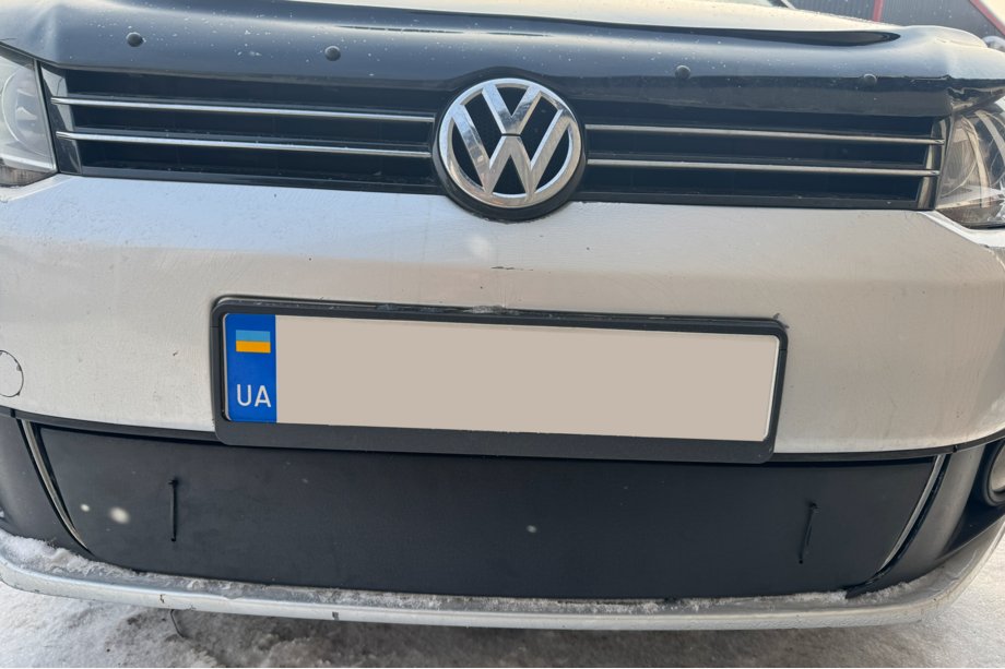 Volkswagen Touran 2010-2015 Zimowa osłona na kratkę (dolna) Matowy Zdjęcia 4