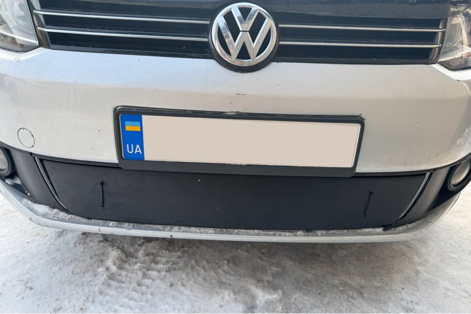 Volkswagen Touran 2010-2015 Zimowa osłona na kratkę (dolna) Matowy Zdjęcia 3