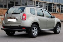 Renault Duster 2008–2017 Tylna Prosta Belka Black (Stal Nierdzewna) zdjęcia 2