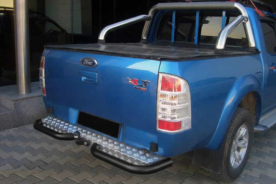 Ford Ranger 2007-2011 Tylne Narożniki AK003 Czarny (2 szt., Stal Nierdzewna) Zdjęcia 1