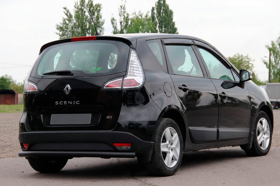 Renault Scenic/Grand 2009-2016 Tylna Belka AK002 Czarna (Stal Nierdzewna) Zdjęcia 2